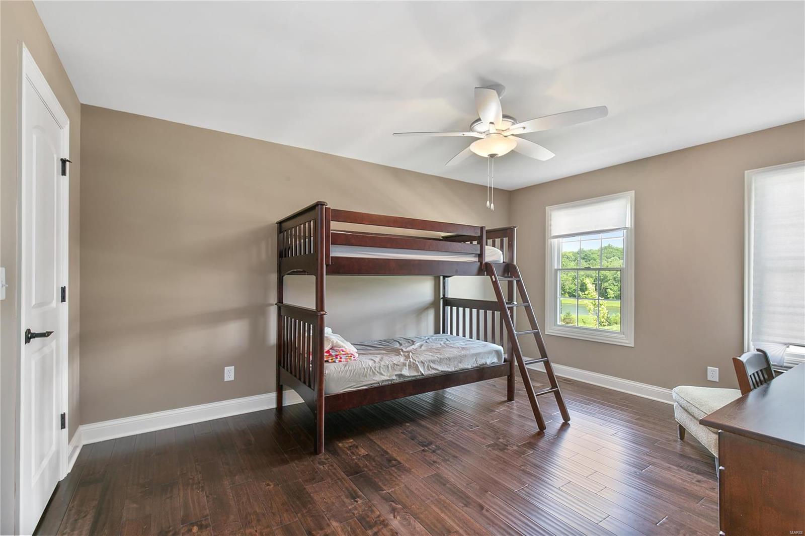 Arbors At Kehrs Mill - Residential