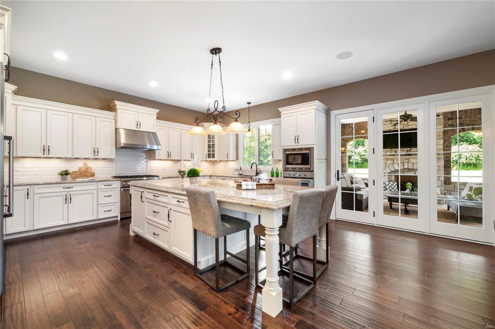 Arbors At Kehrs Mill - Residential