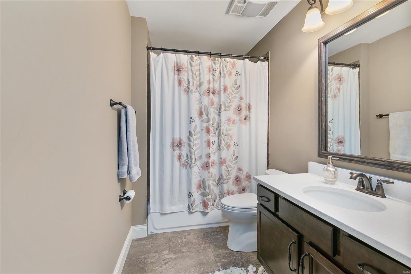 Arbors At Kehrs Mill - Residential