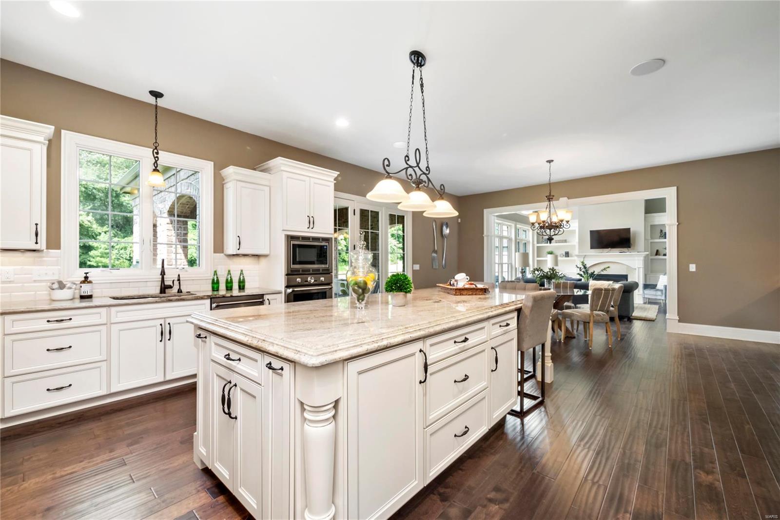 Arbors At Kehrs Mill - Residential