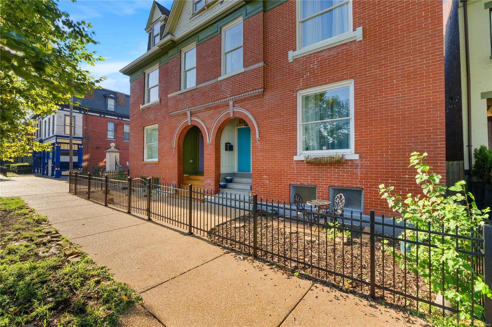 View St Louis, MO 63104 townhome