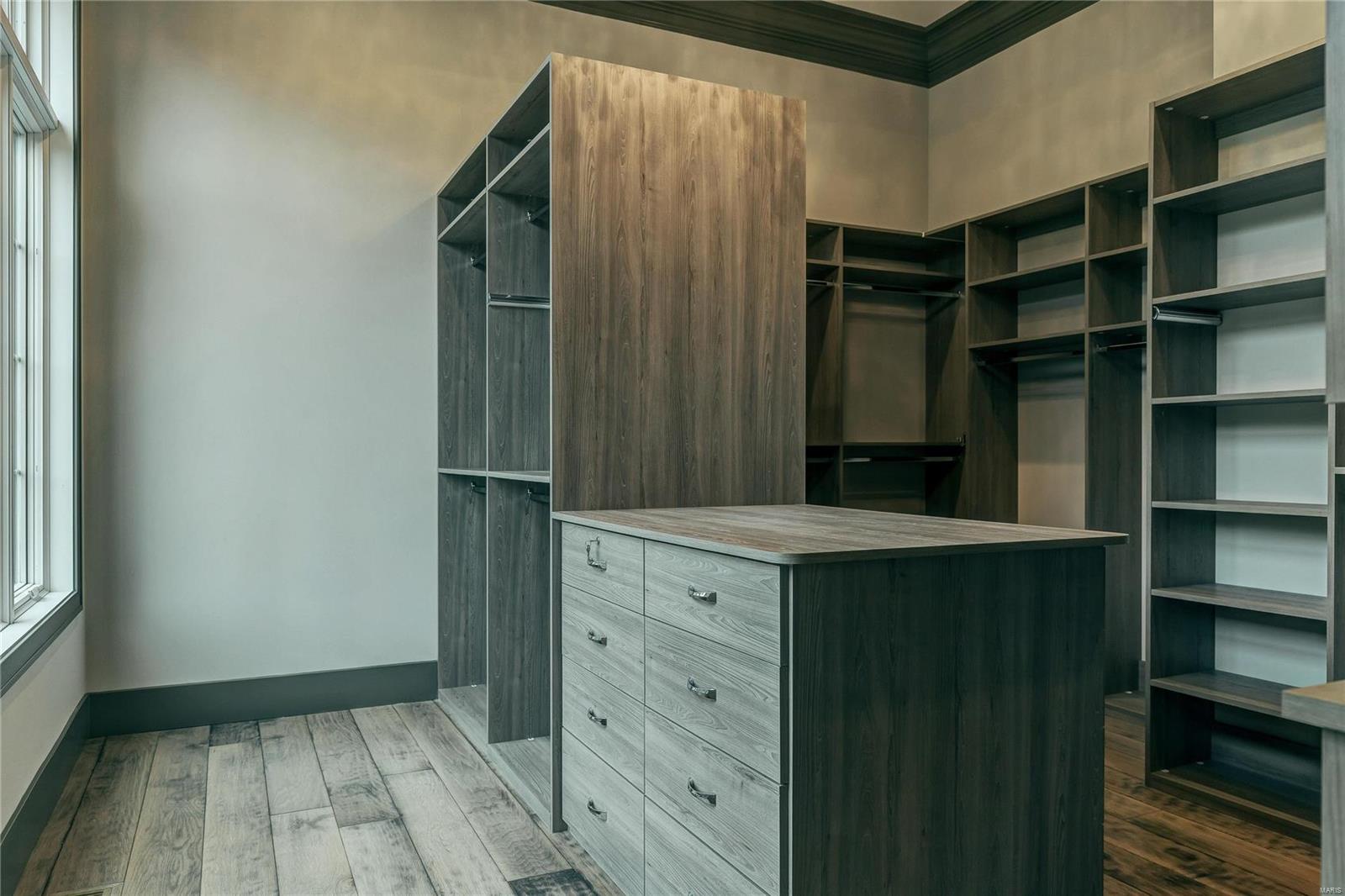 Greenwich - Residential