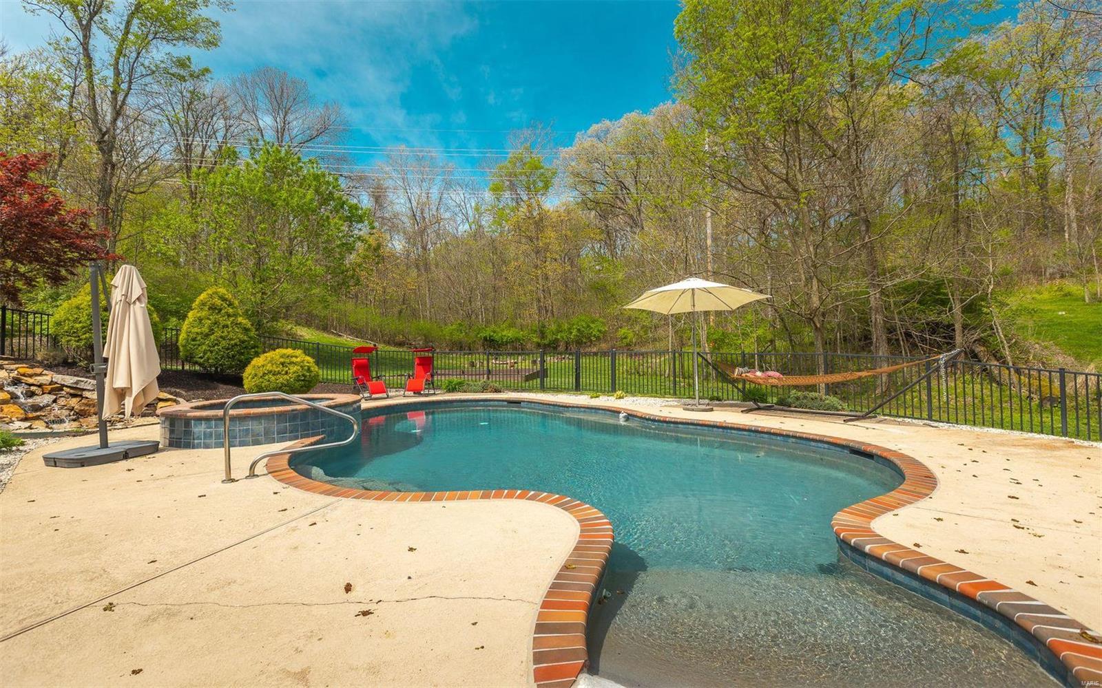 Chesterfield Forest - Residential