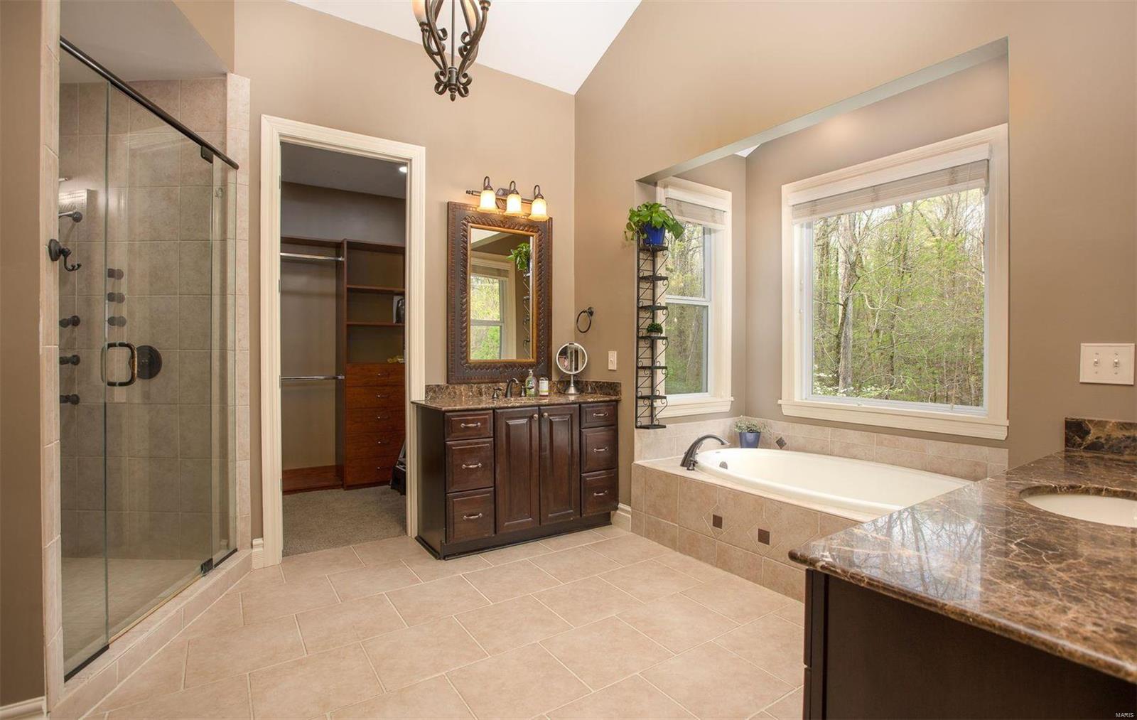 Chesterfield Forest - Residential