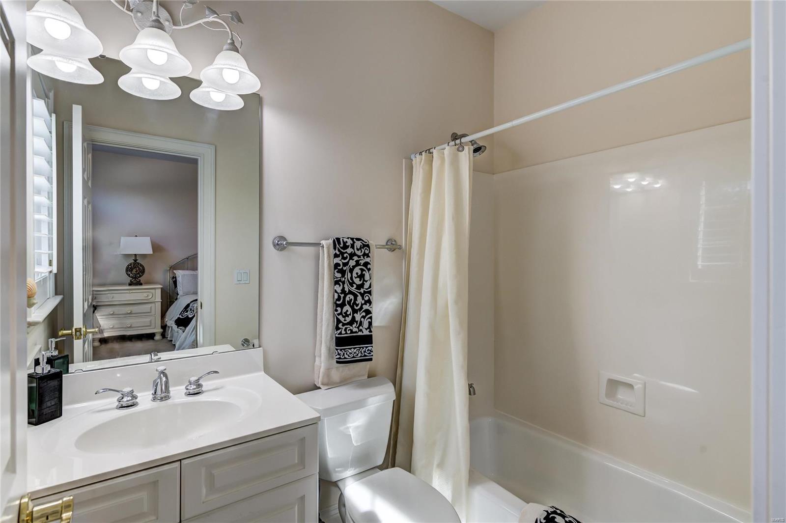 August Hill On Conway One - Residential