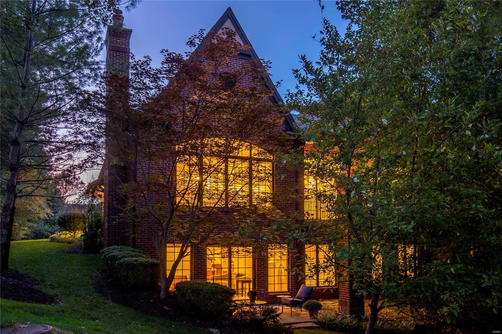 August Hill On Conway One - Residential