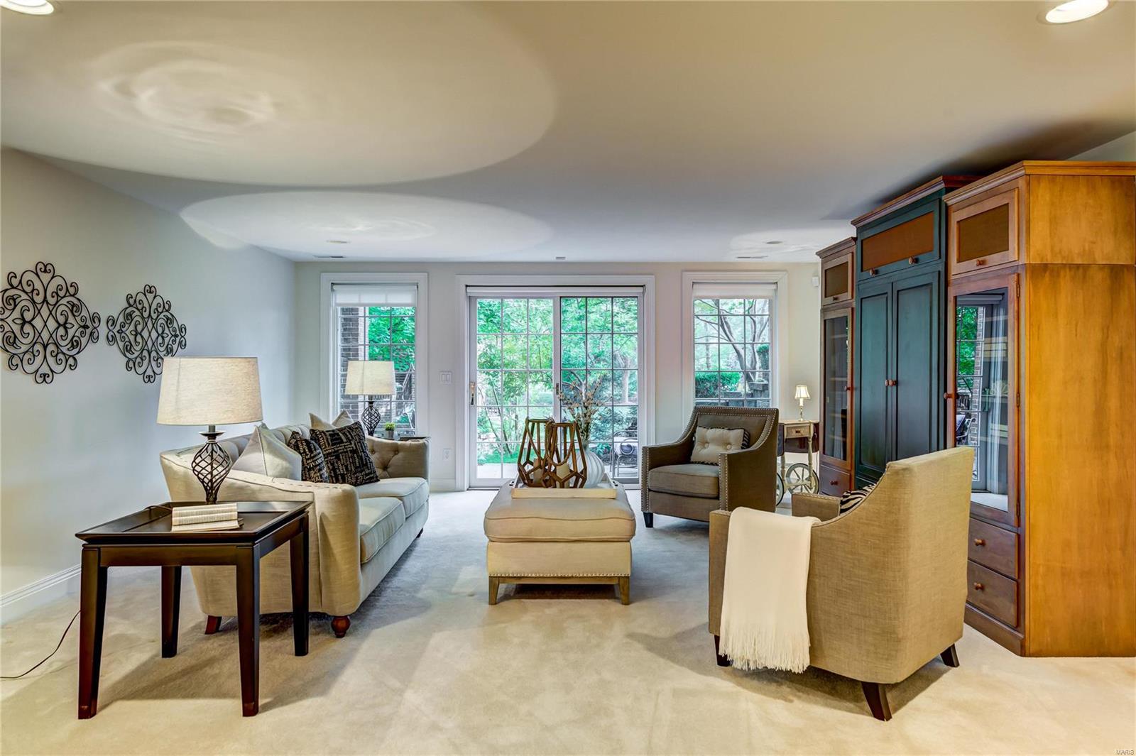 August Hill On Conway One - Residential