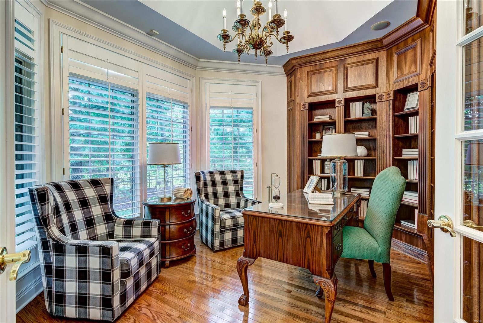 August Hill On Conway One - Residential