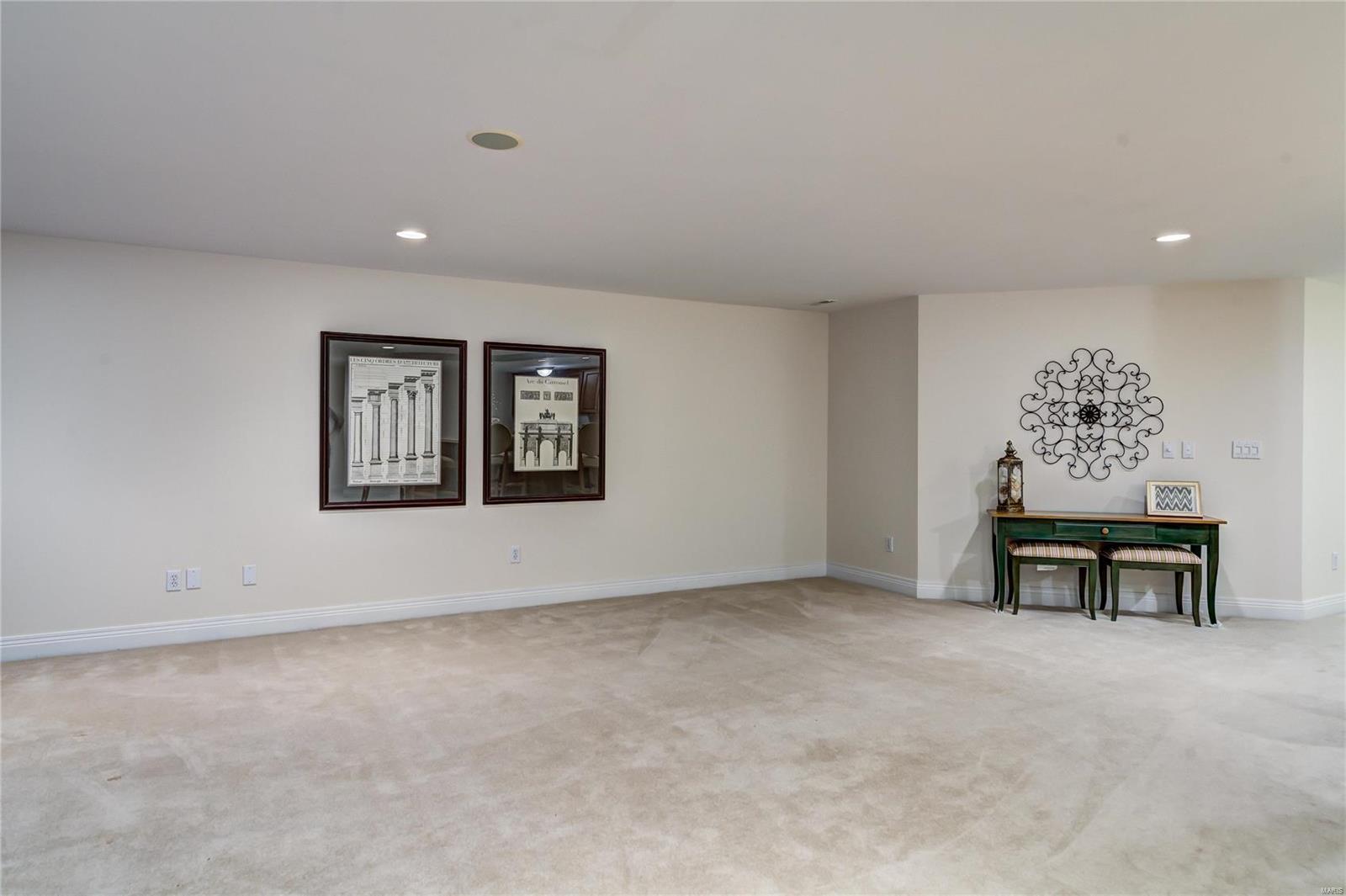 August Hill On Conway One - Residential