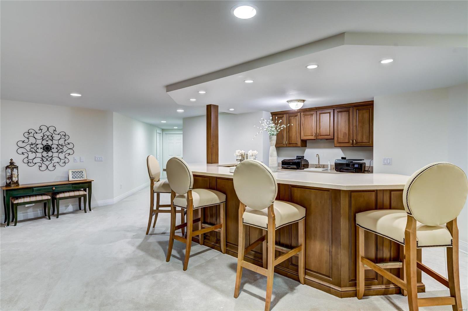 August Hill On Conway One - Residential