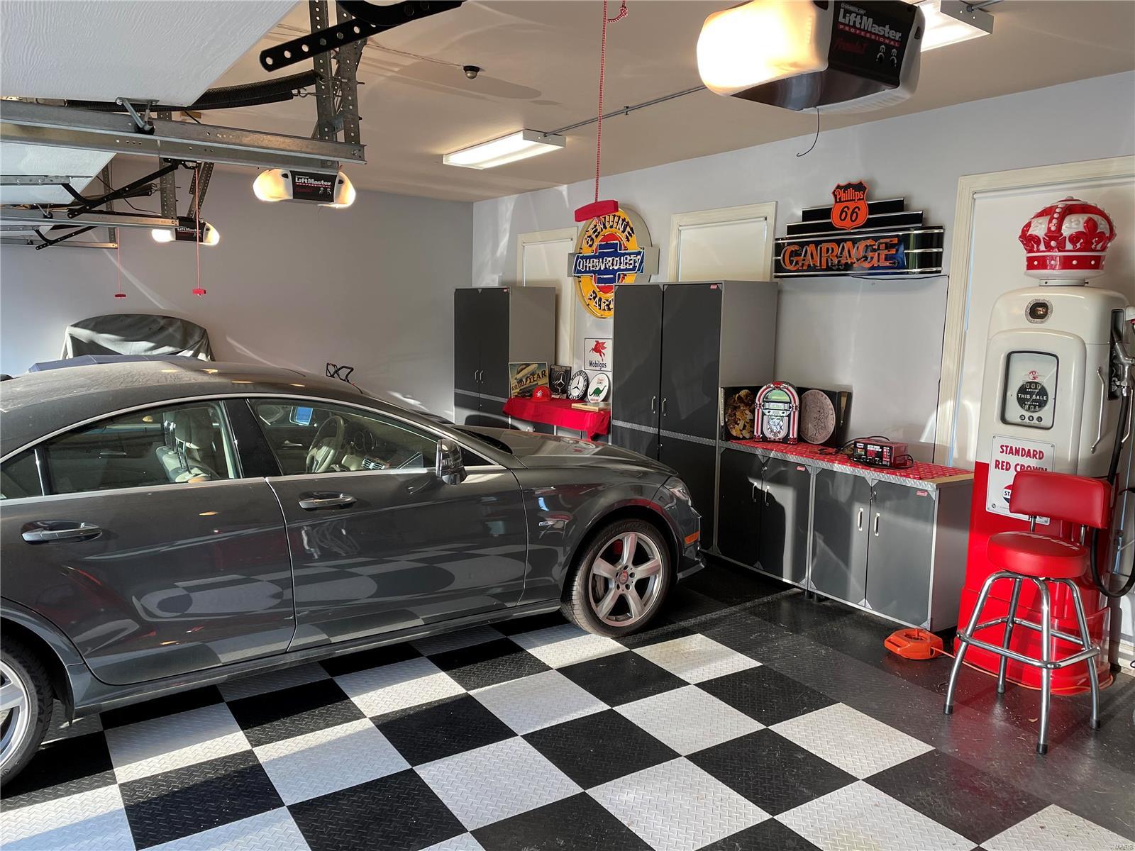 Warson Estates - Residential