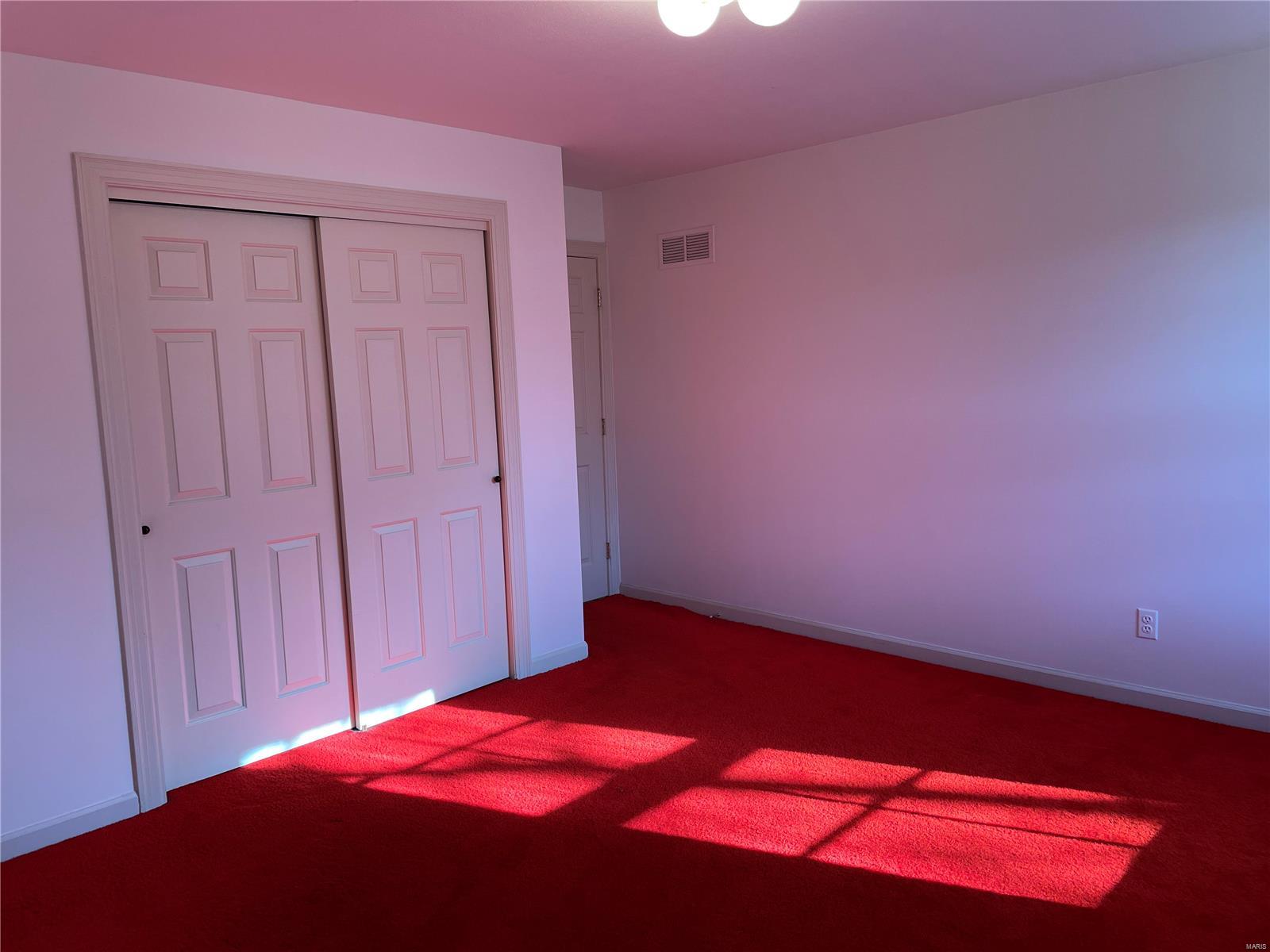 Warson Estates - Residential