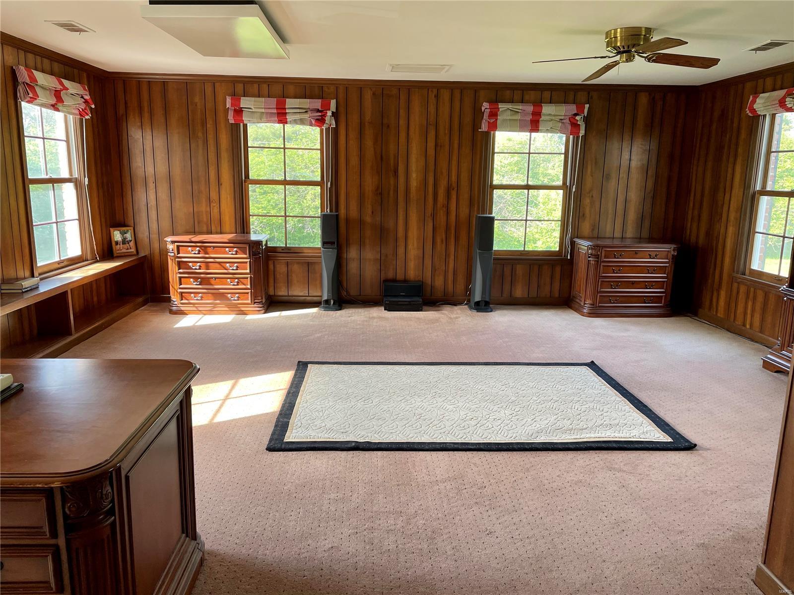 Warson Estates - Residential