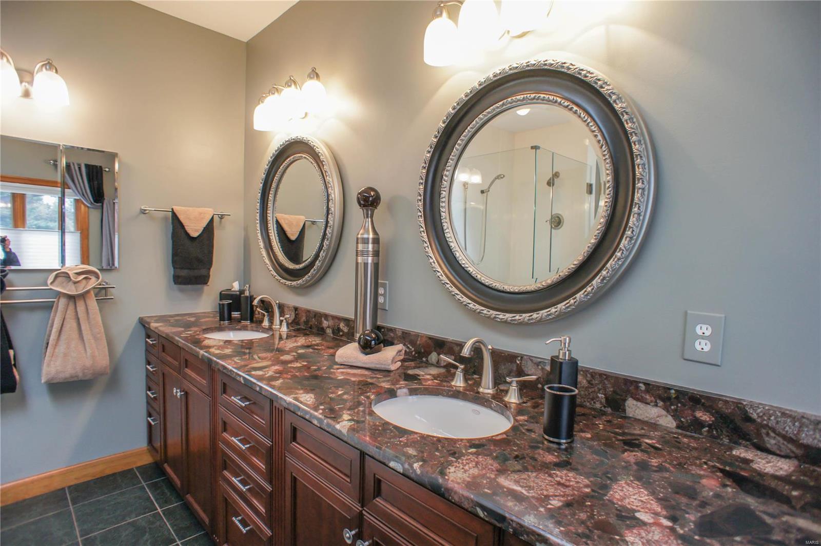 US SURV 51 - Residential