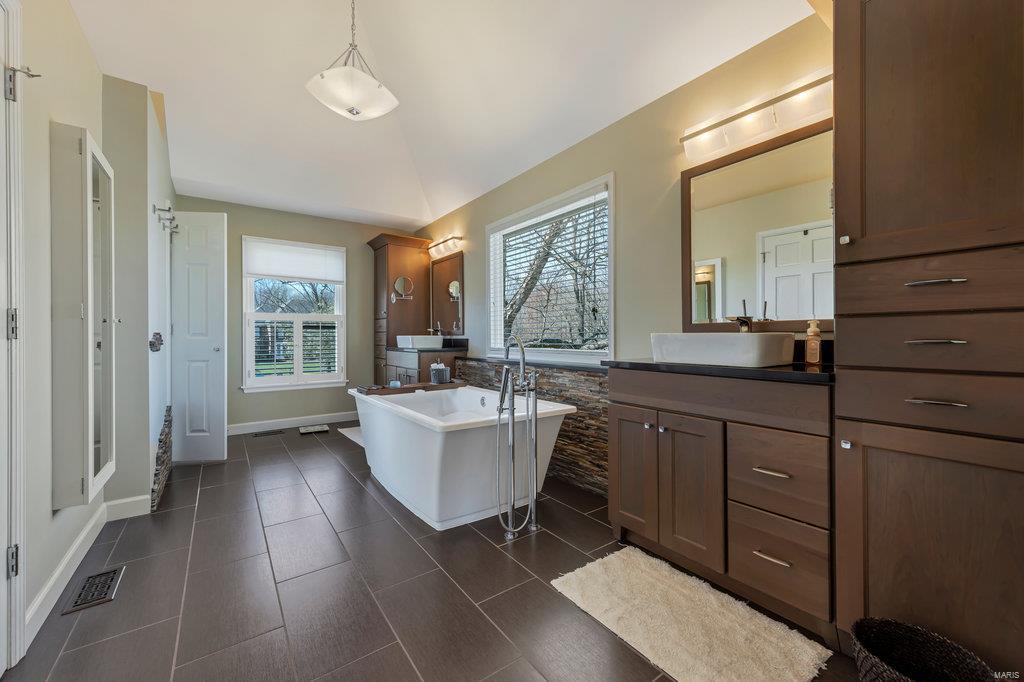 Dunhill Farm - Residential