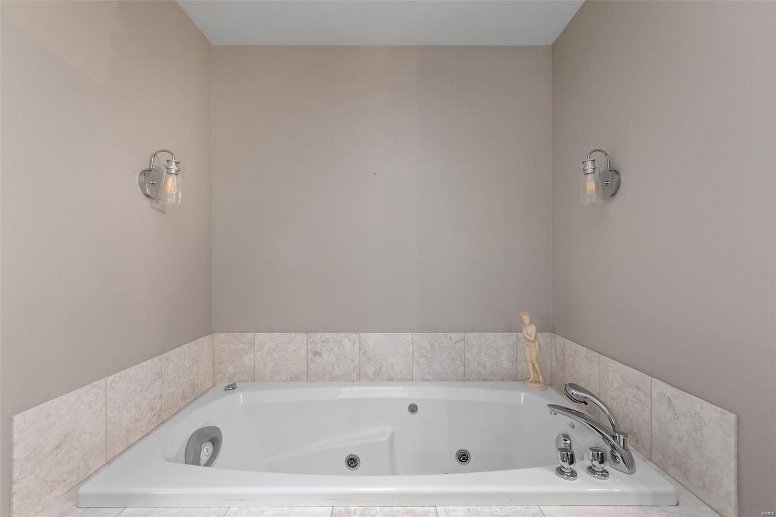 West Ladue - Residential