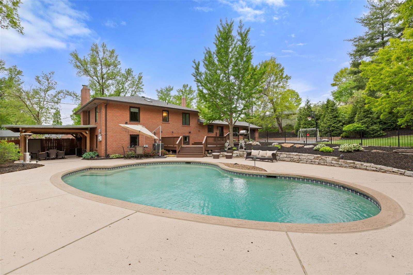 West Ladue - Residential