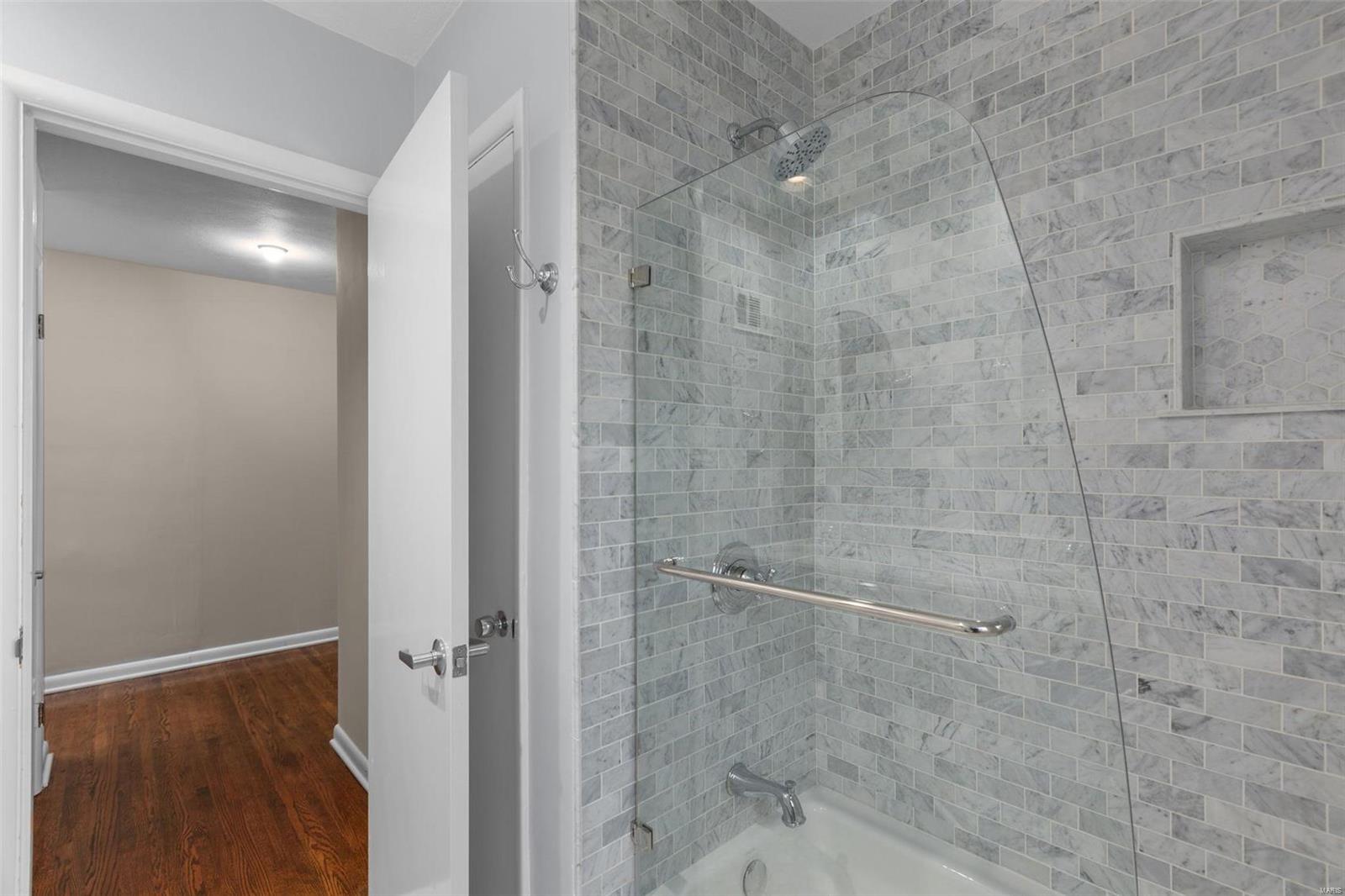 West Ladue - Residential