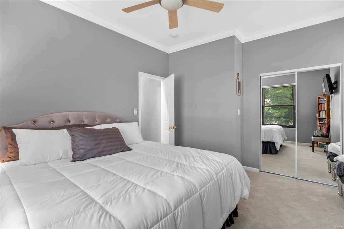 Deux Maisons Condos - Residential