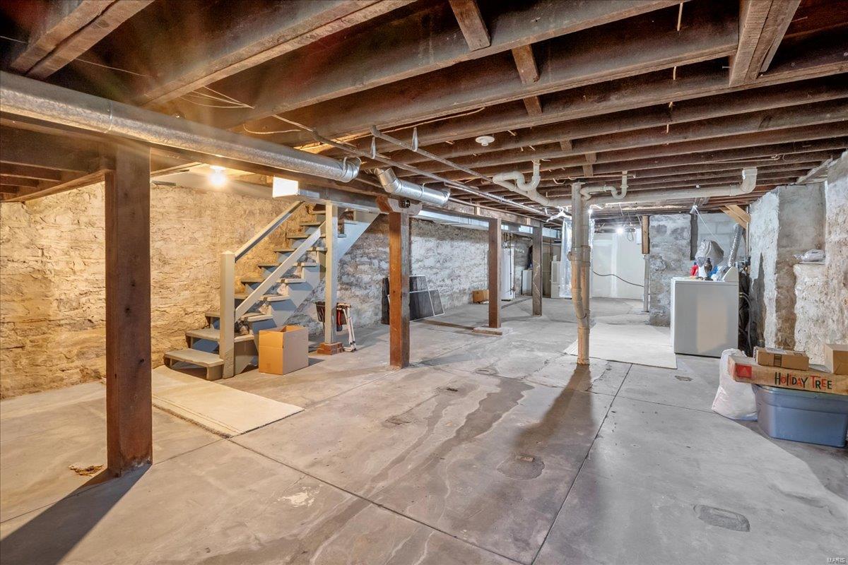 Deux Maisons Condos - Residential