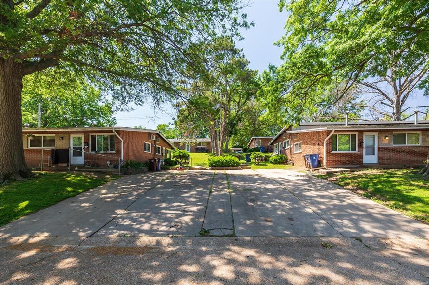 Well maintained 68 unit, 18 buildings; newer roofs, thermal windows, doors, and appliances. 60 one bedrooms and 8 two bedrooms. Brick one-story buildings. Forced heat, window unit air, and in-unit laundry. Plenty of Parking (1 to 3 spaces per unit) throughout. Walking distance to shopping and public transportation. Easy access to highways and airport. The tenants pay for electric, gas,  sewer and water.