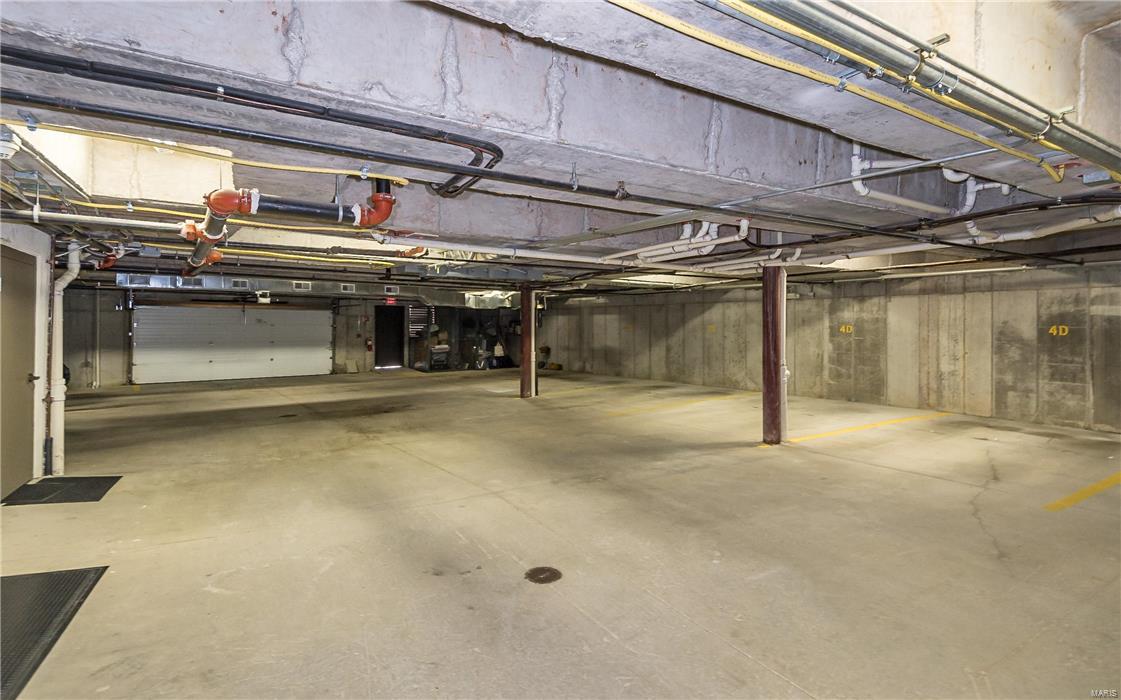 6 Brighton Way Condo - Residential