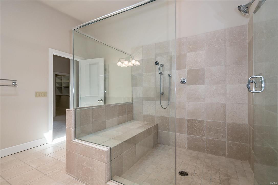 6 Brighton Way Condo - Residential