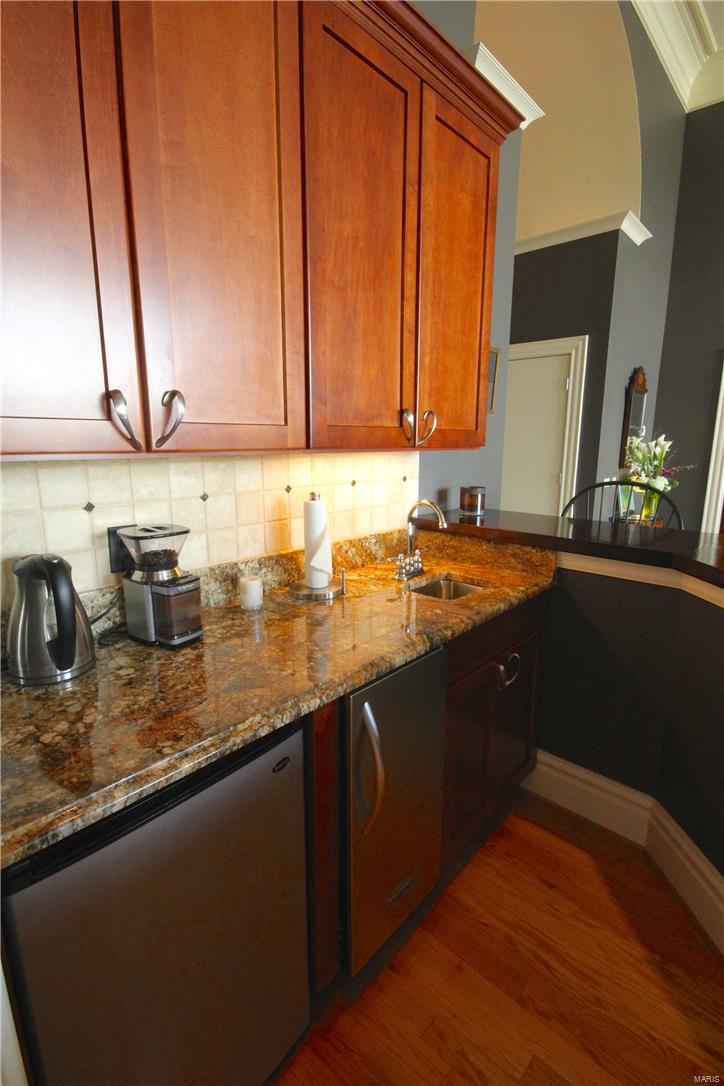 4200 Laclede Condo - Residential