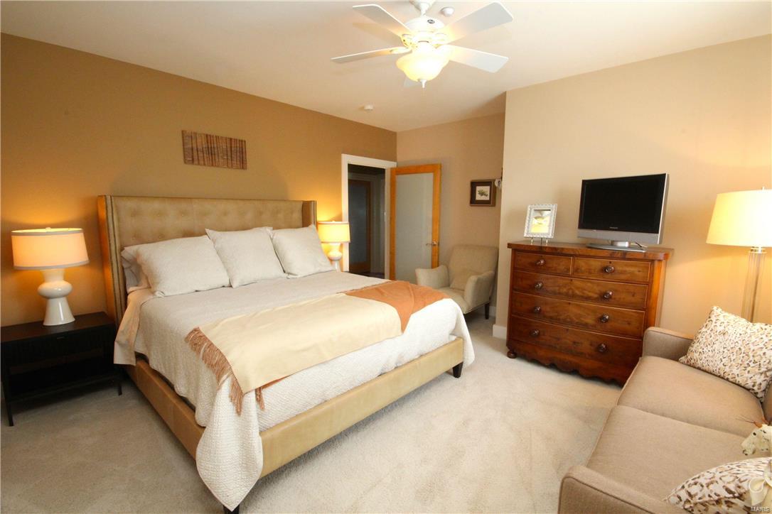 4200 Laclede Condo - Residential