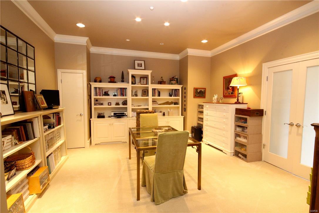 4200 Laclede Condo - Residential