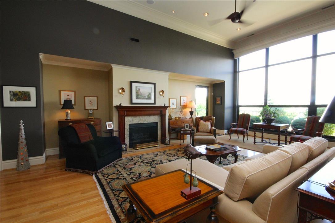 4200 Laclede Condo - Residential