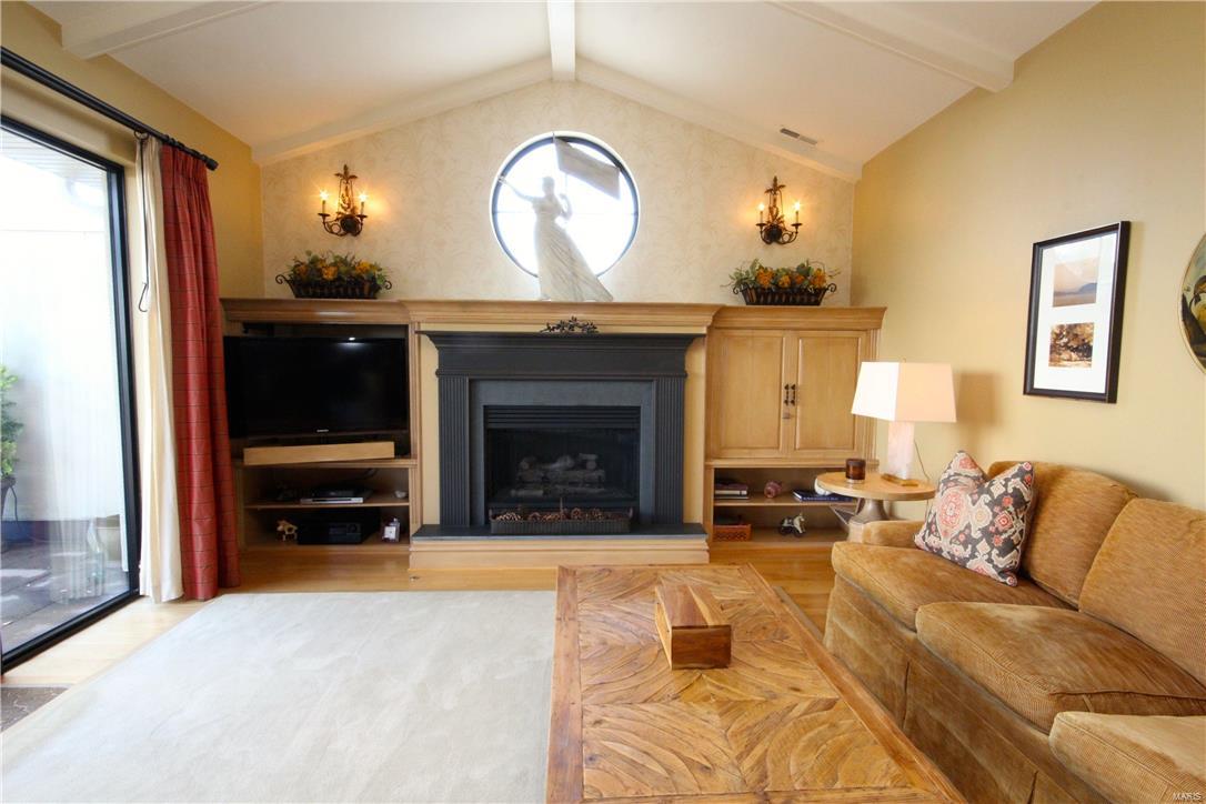 4200 Laclede Condo - Residential