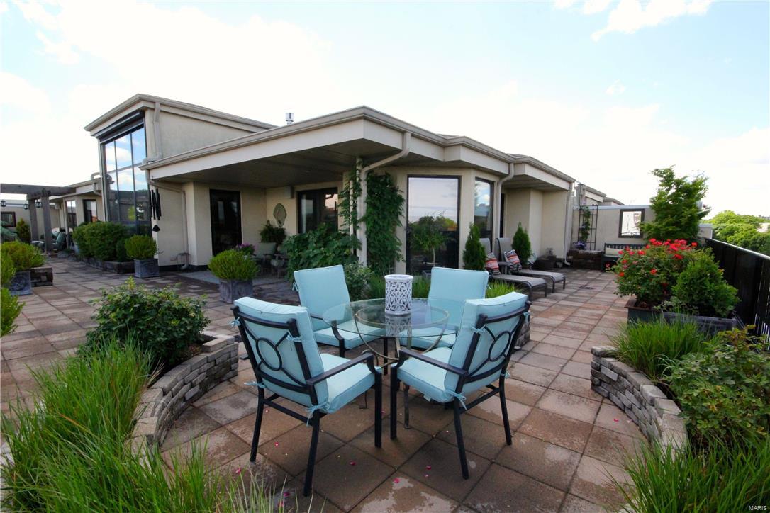 4200 Laclede Condo - Residential