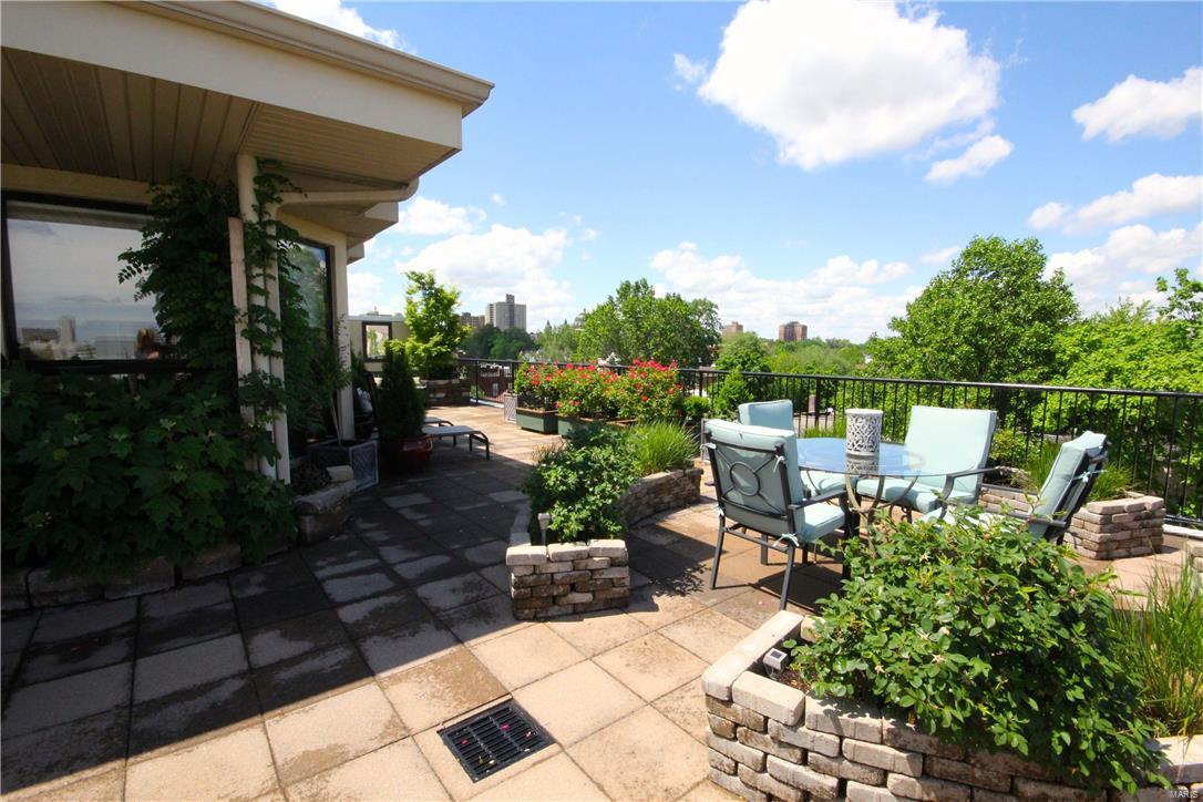 4200 Laclede Condo - Residential