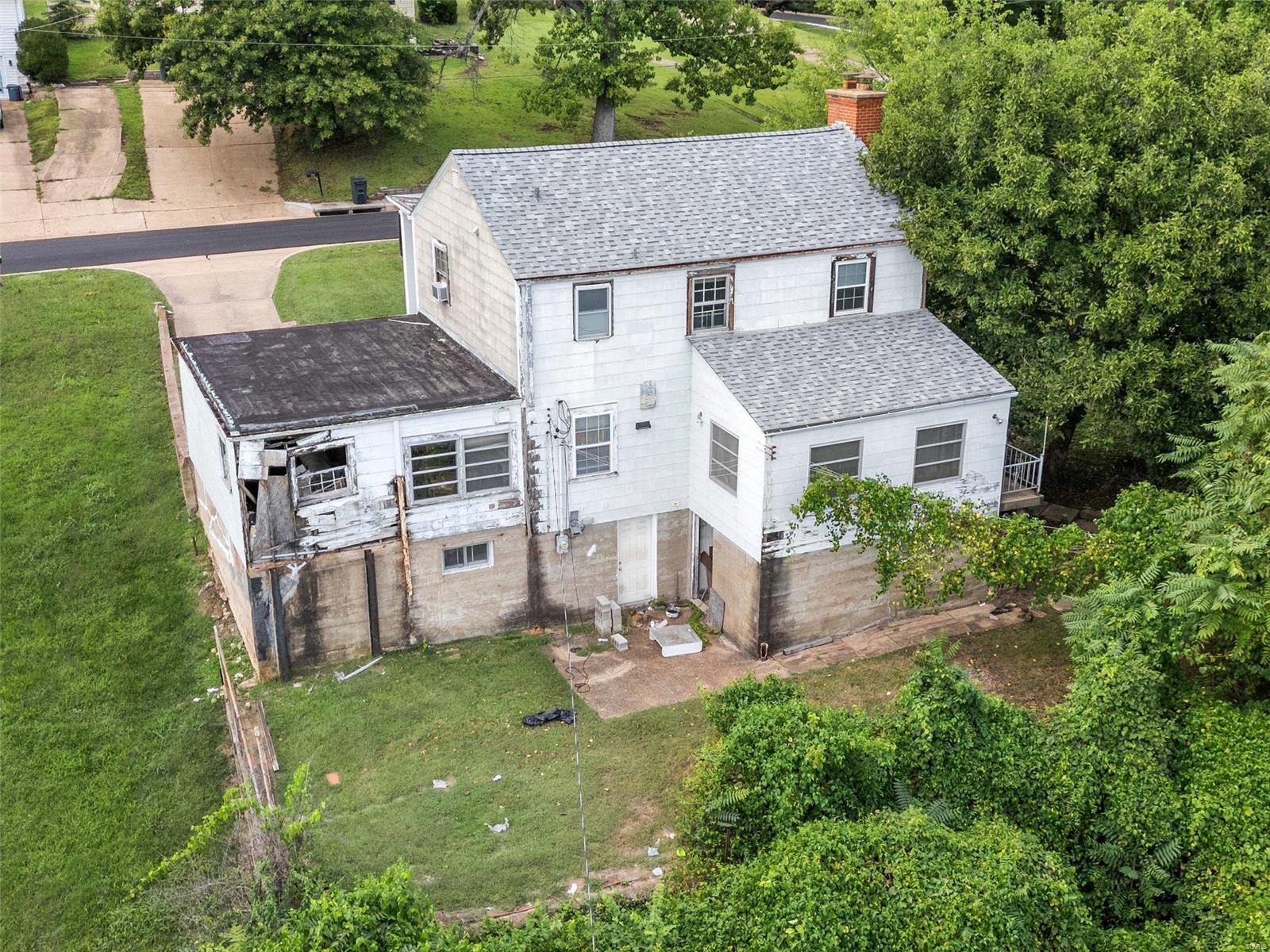 Valley Park, Missouri 63088, United States, 3 Bedrooms Bedrooms, ,2 BathroomsBathrooms,Residential,Pending,33241