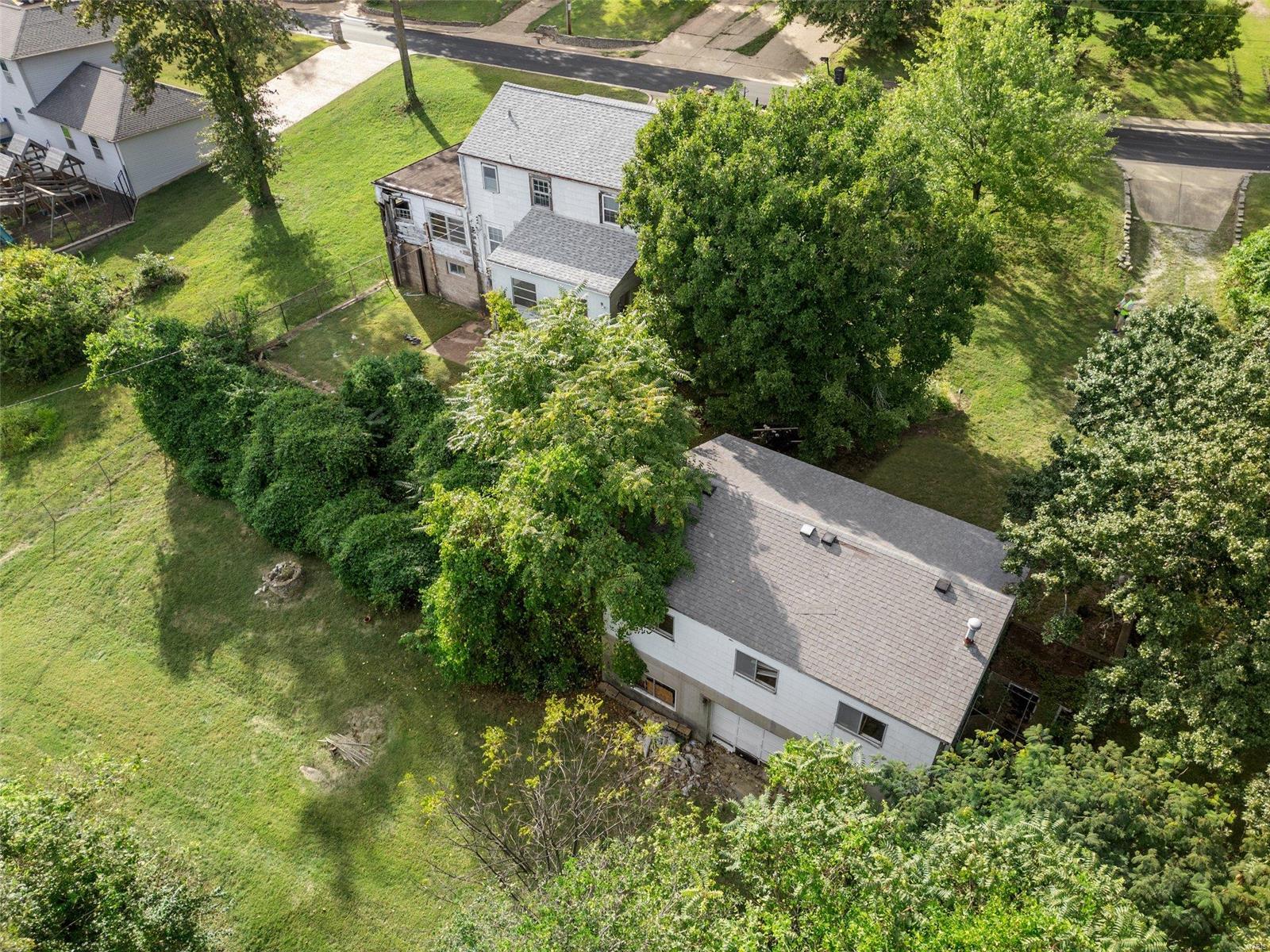 Valley Park, Missouri 63088, United States, 3 Bedrooms Bedrooms, ,2 BathroomsBathrooms,Residential,Pending,33241