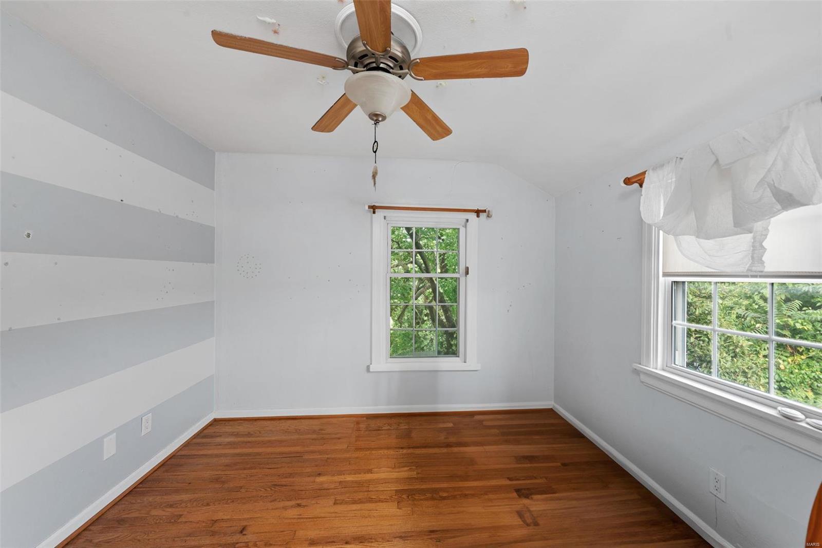 Valley Park, Missouri 63088, United States, 3 Bedrooms Bedrooms, ,2 BathroomsBathrooms,Residential,Pending,33241