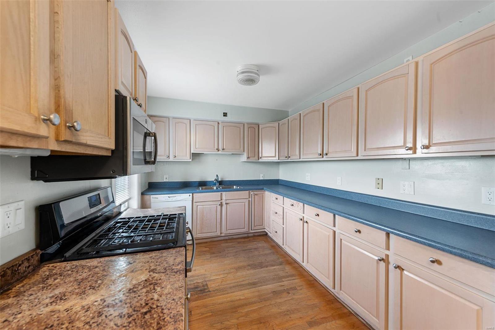 Valley Park, Missouri 63088, United States, 3 Bedrooms Bedrooms, ,2 BathroomsBathrooms,Residential,Pending,33241