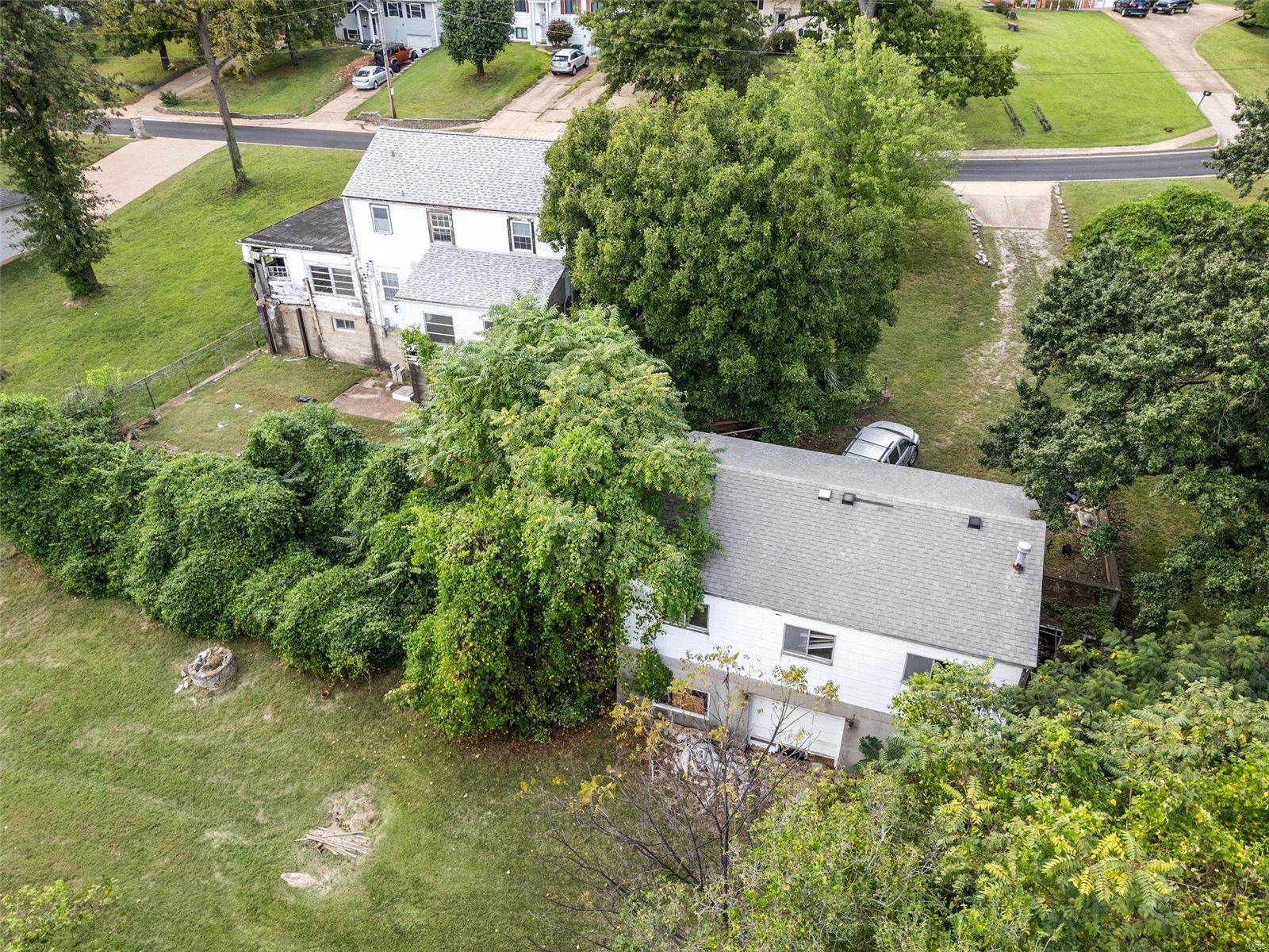 Valley Park, Missouri 63088, United States, 3 Bedrooms Bedrooms, ,2 BathroomsBathrooms,Residential,Pending,33241