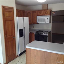 Vinyard & Lucas Land - Residential