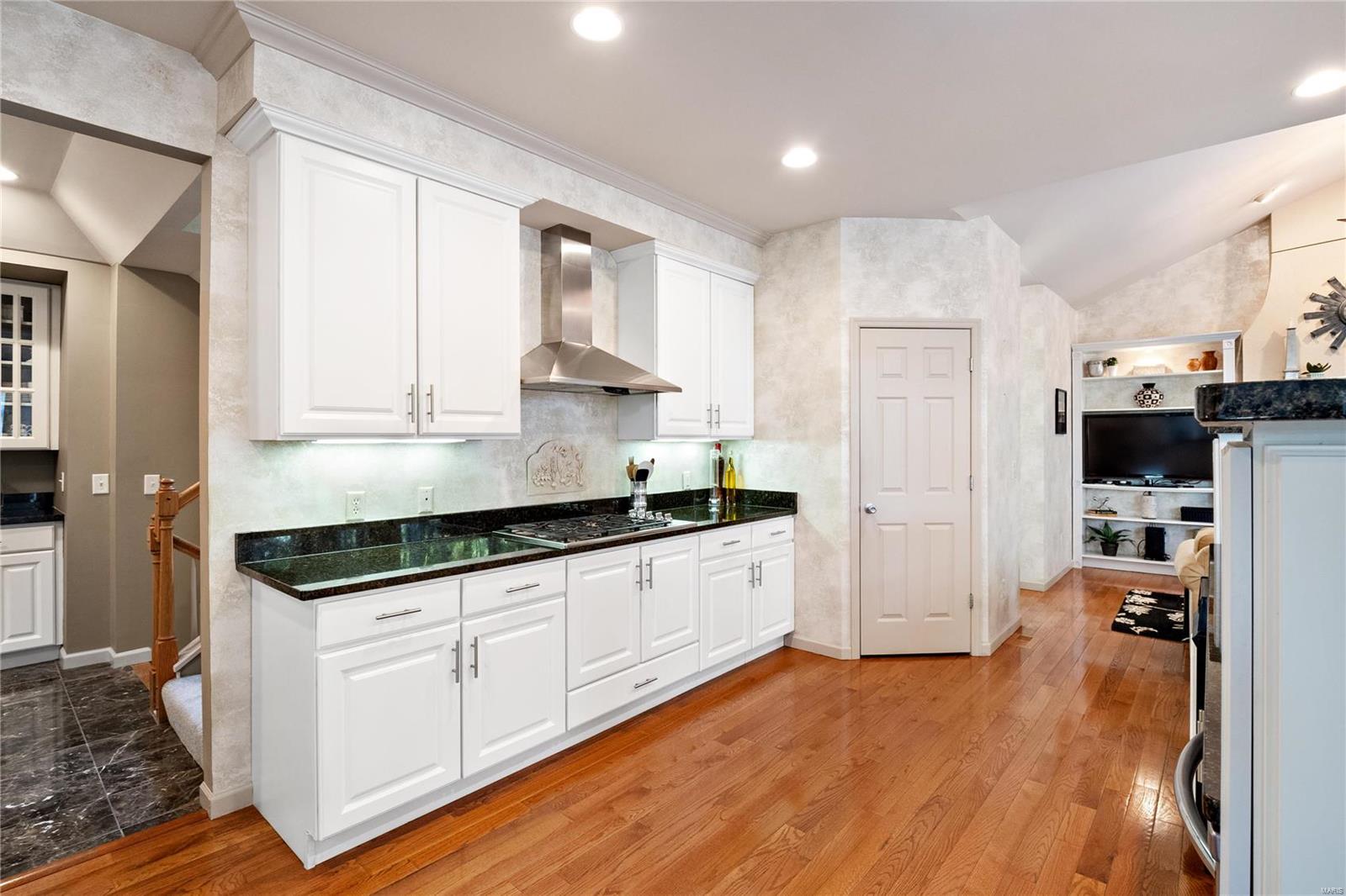 Stone Bridge Spgs One Lt 6 & - Residential