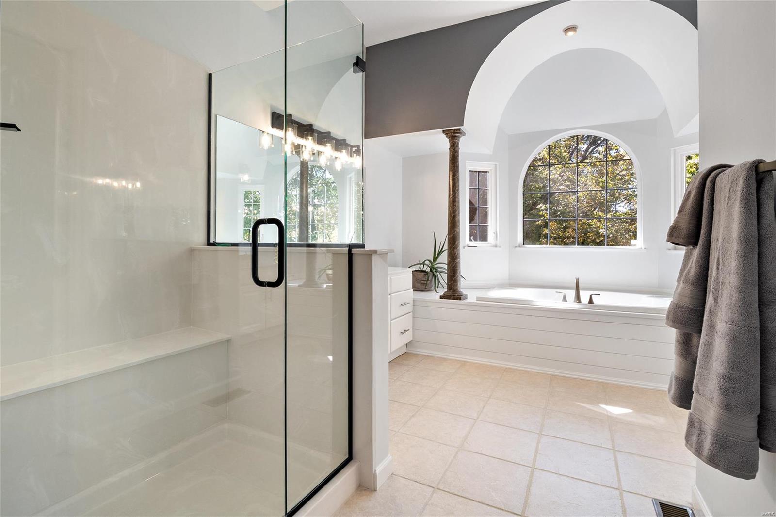 Stone Bridge Spgs One Lt 6 & - Residential