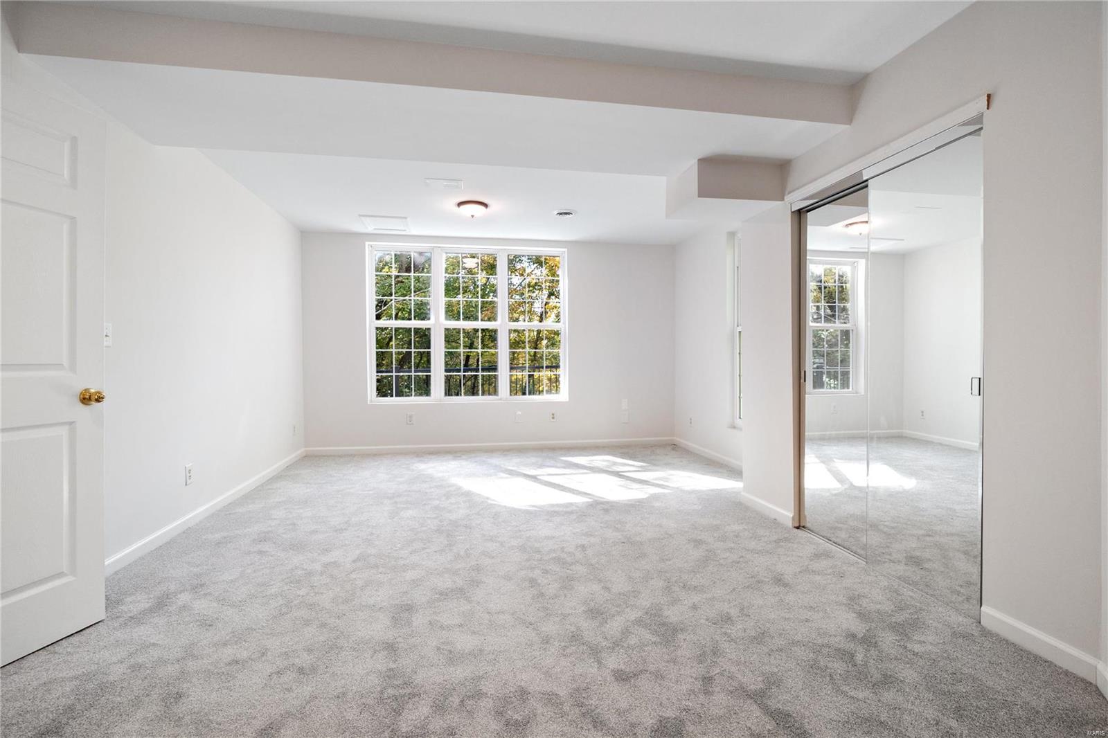 Stone Bridge Spgs One Lt 6 & - Residential