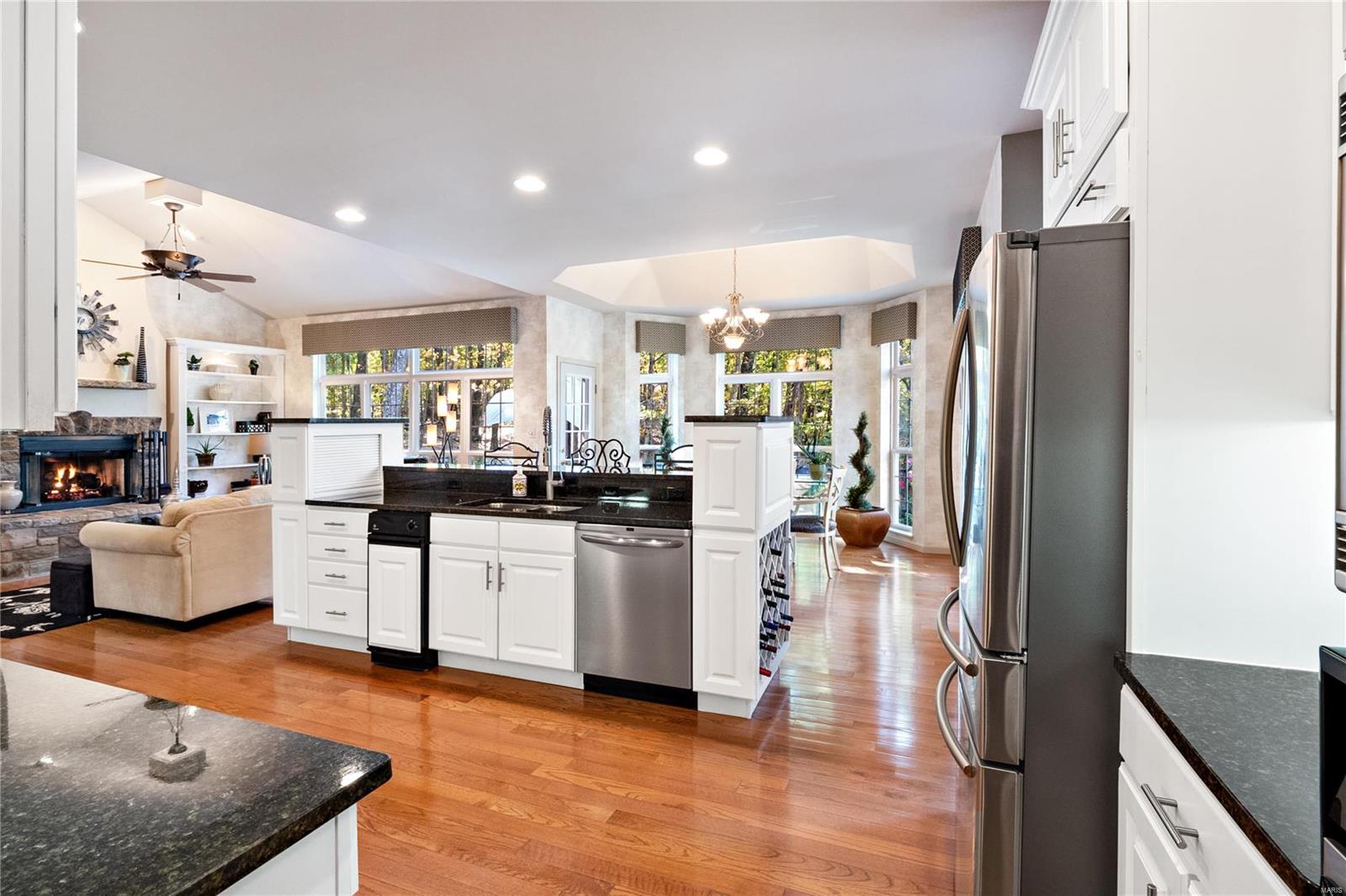 Stone Bridge Spgs One Lt 6 & - Residential