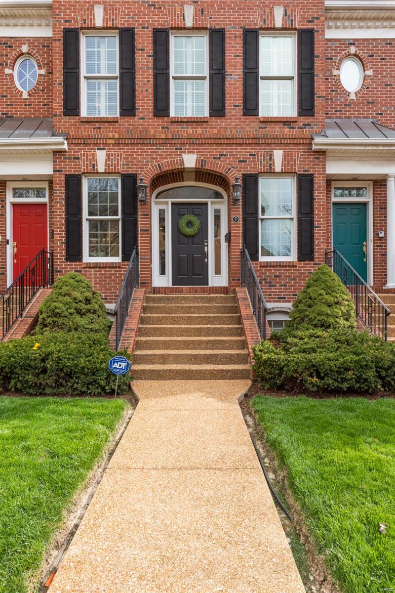 Nine Brighton Way Twnhms A - Residential