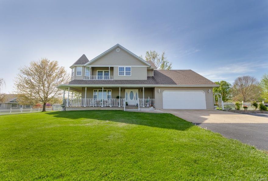 Beautiful Victorian 3 Bed/2.5Ba home on over 2.7 acres w/wrap around porch & shop! The 2780 SF home has a large open foyer/stairs, 2 living rooms, stainless appliances, master bedroom suite w/balcony, large master bath w/jacuzzi tub, separate shower & walk in closet. Relax on the 435 SF covered porch or the beautiful back yard with a large patio area. The small building off the patio area has a sink and half bath and is perfect for BBQ's or even future pool house. This yard is great for entertaining! Walk over to the shop that is a man's dream!  With over 1000 sf downstairs it also has an unfinished 600 SF apartment upstairs with a full bathroom. The upstairs apartment area floors are reinforced for a pool table! The main floor shop has 2 Garage doors, large work area and includes a concrete service pit. The shop is set on a foundation(not a slab) and has a 24x24 concrete work area behind it. This amazing shop has natural gas heat and it's own drive. Don't miss out on this home!! Additional Rooms: Mud Room
