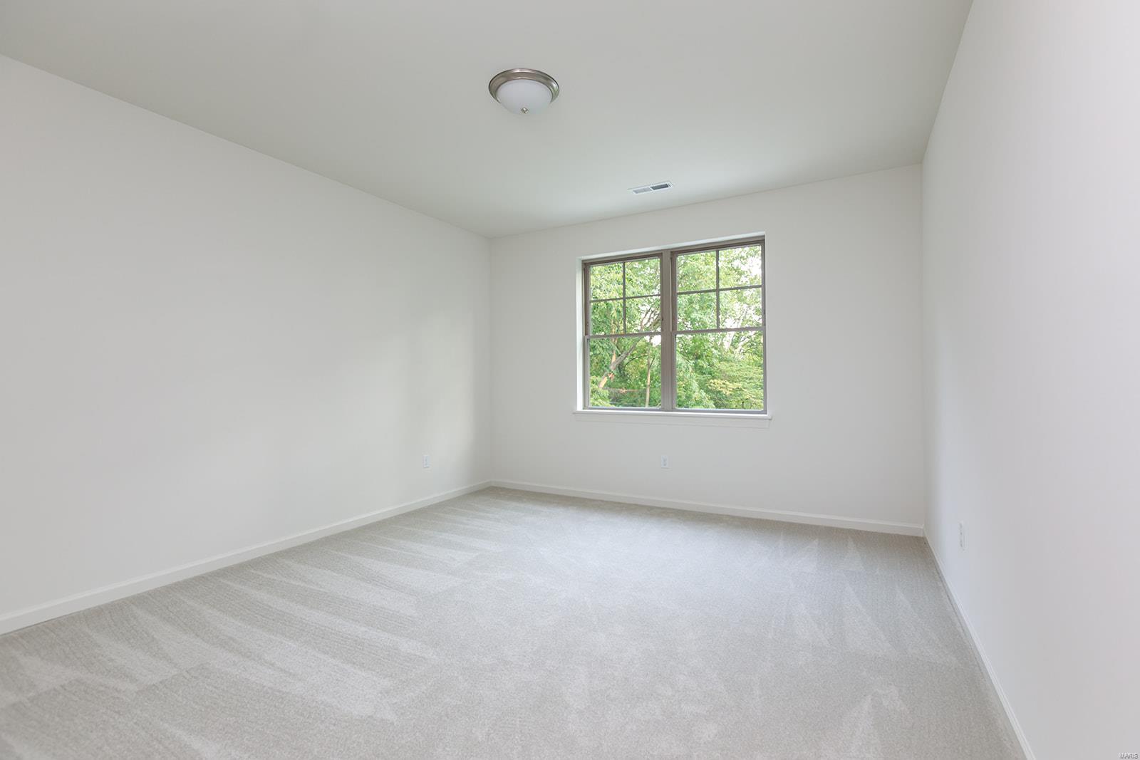 Ladue Ridge - Residential