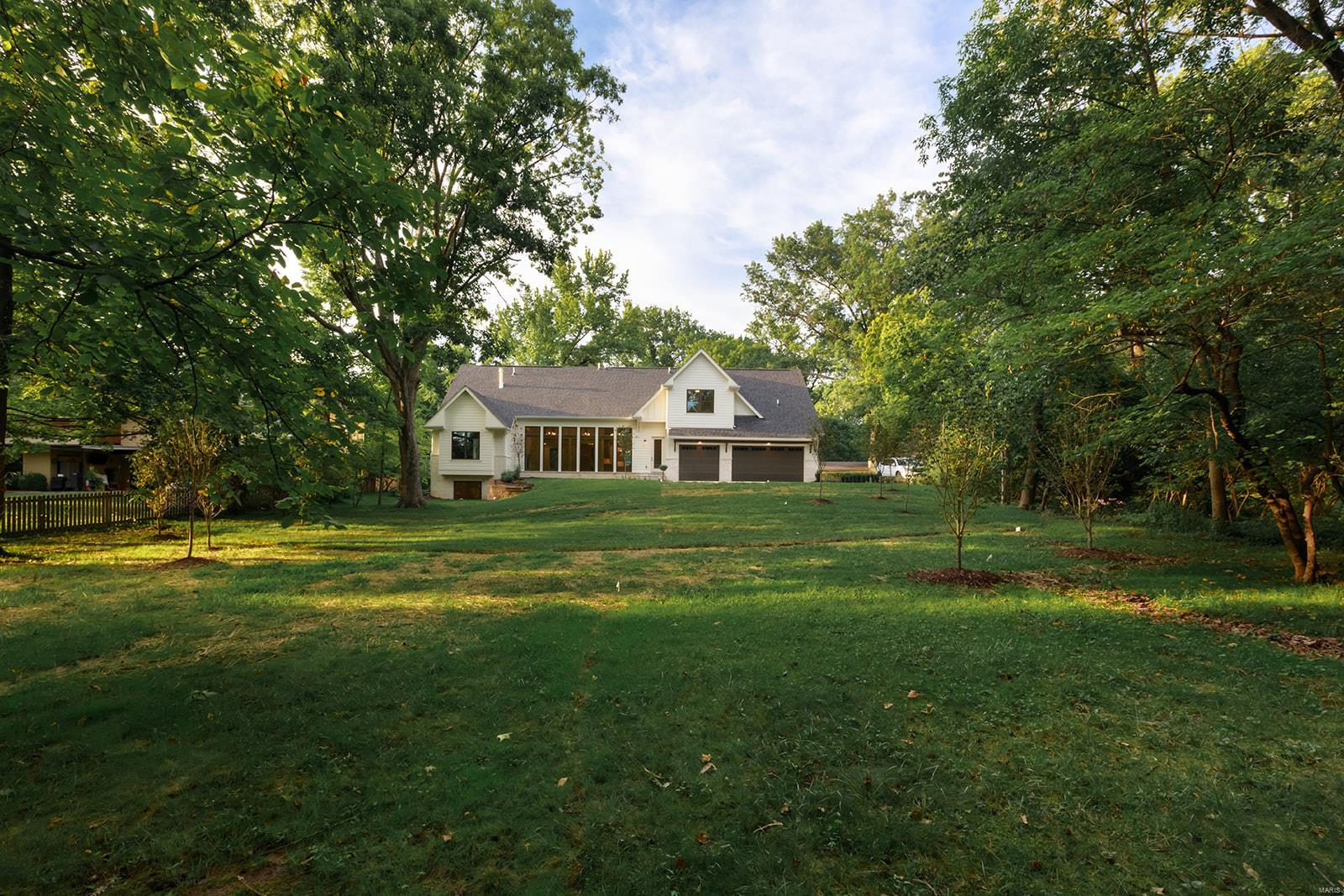 Ladue Ridge - Residential