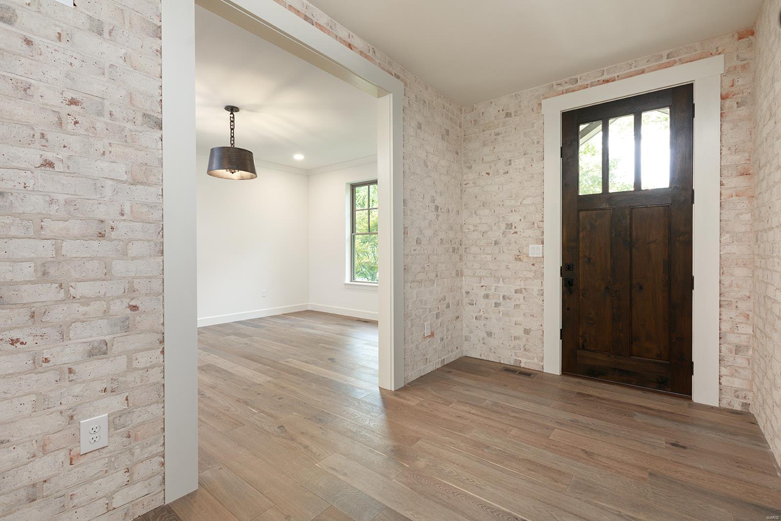 Ladue Ridge - Residential