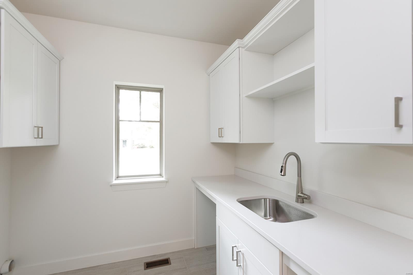 Ladue Ridge - Residential